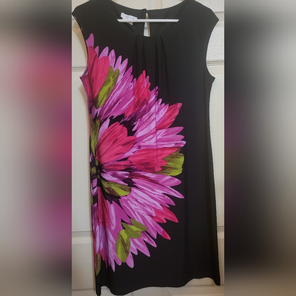 Floral stretch shift dress - size 10